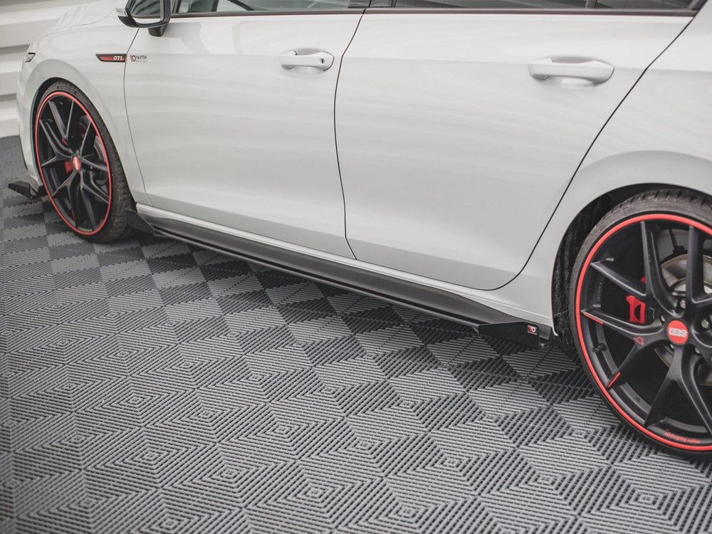 Street PRO Side Skirts Diffusers + Flaps Volkswagen Golf GTI / GTE / GTI Clubsport / R-Line Mk8