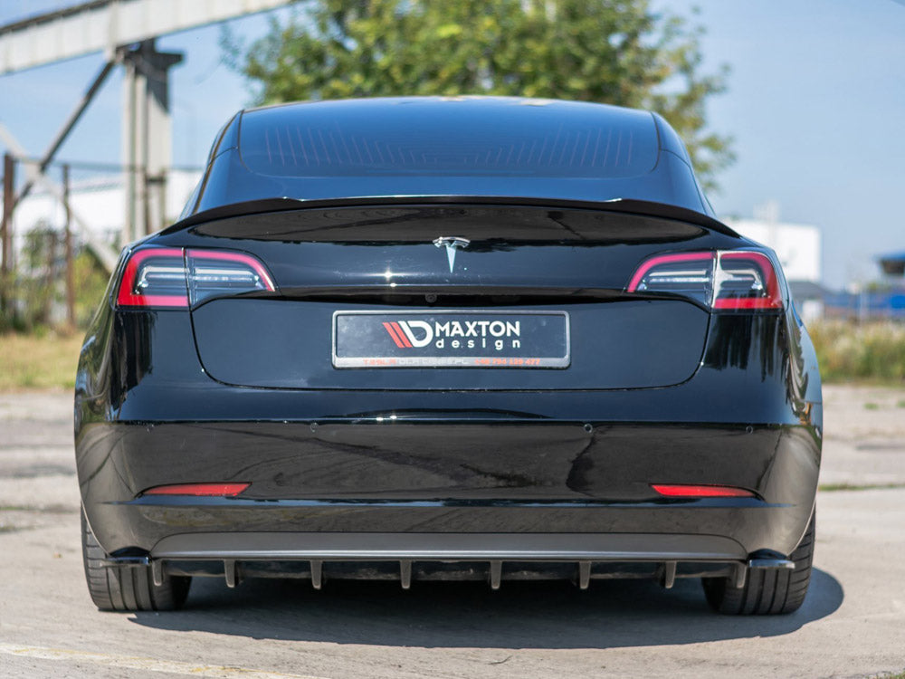 Rear Valance V.1 Tesla Model 3