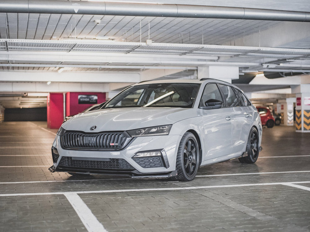 Front Splitter V.2 + Flaps Skoda Octavia RS Mk4