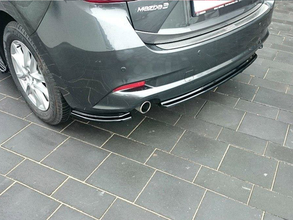 Central Rear Splitter Mazda 3 Mk3 Facelift