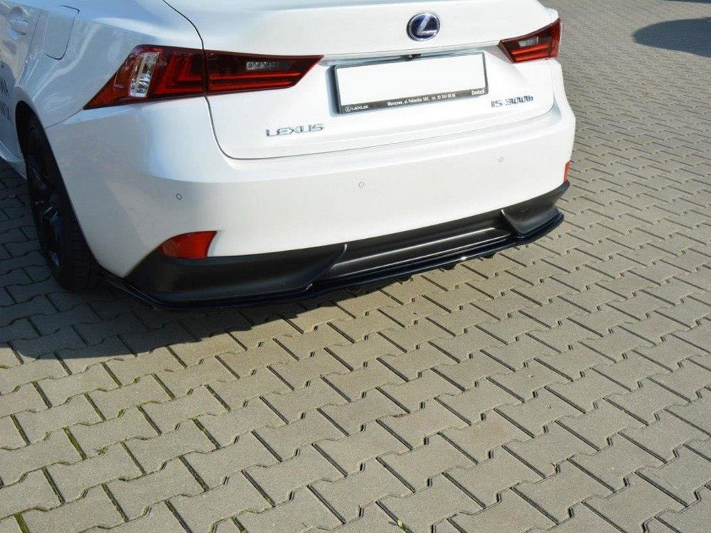 Central Rear Splitter (Vertical Bars) Lexus IS 300H Mk3