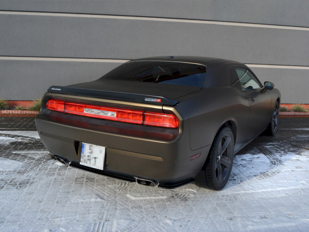 Central Rear Splitter Dodge Challenger Mk3 PHASE-1 SRT8 Coupe