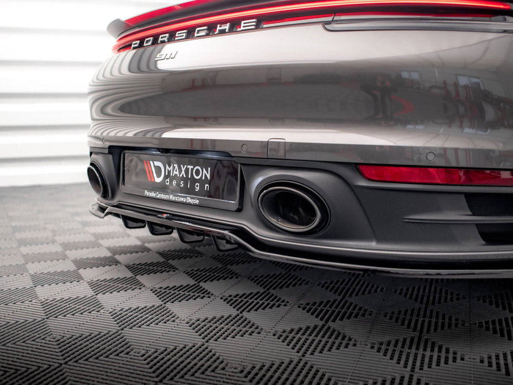 Central Rear Splitter (Vertical Bars) Porsche 911 Carrera 4S 992 (2019-)