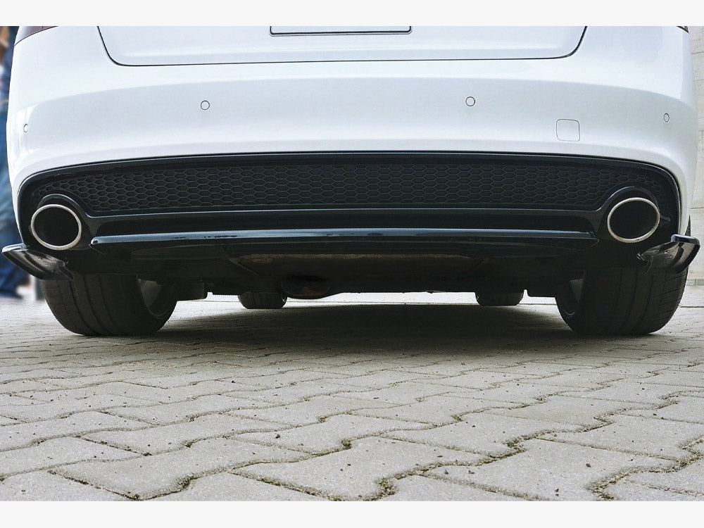 Central Rear Splitter Audi A5 S-line 8T FL Coupe / Sportback (2011-2016)