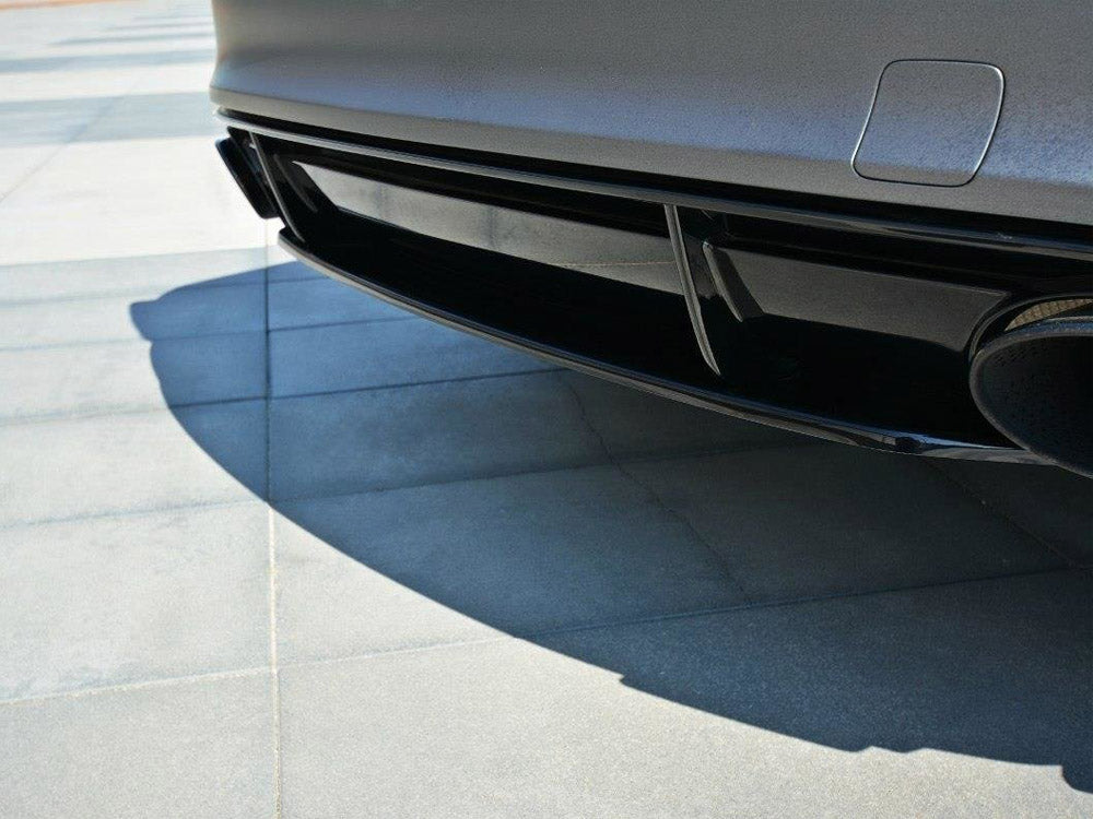 Central Rear Splitter Audi RS7 C7 Facelift (2014-2017)