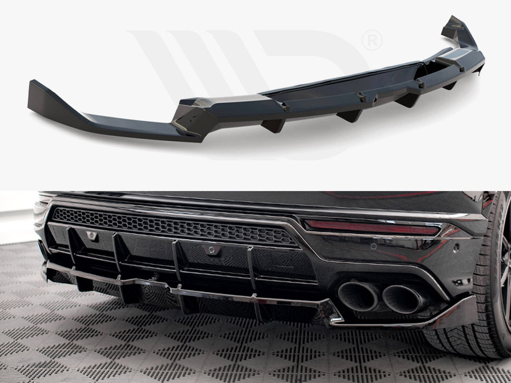 Central Rear Splitter (Vertical Bars) Lamborghini URUS Mk1