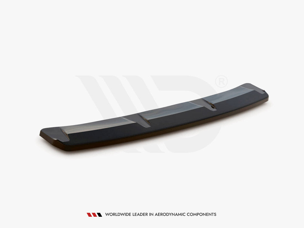 Central Rear Splitter Audi S8 D5