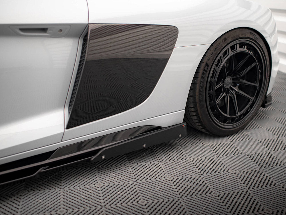 Side Skirts Diffusers V.2 + Flaps Audi R8 Mk2 Facelift