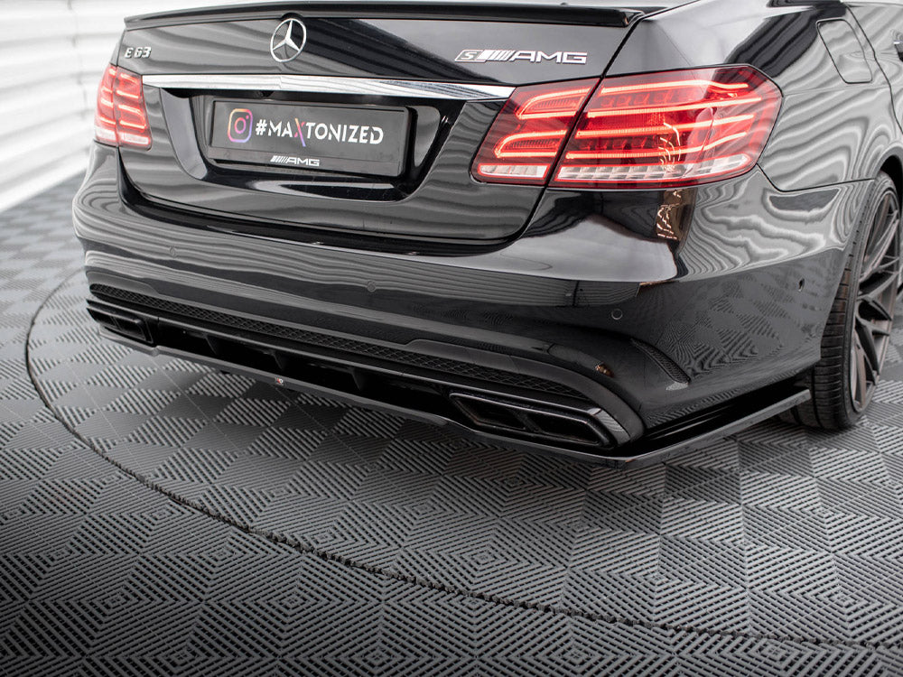 Central Rear Splitter (Vertical Bars) Mercedes E63 AMG Sedan W212 Facelift