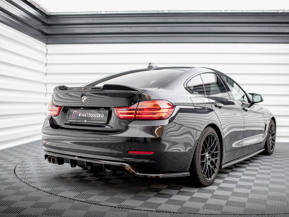 Central Rear Splitter (Vertical Bars) BMW 4 Gran Coupe F36