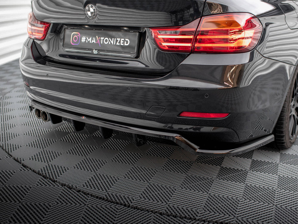 Central Rear Splitter (Vertical Bars) BMW 4 Gran Coupe F36