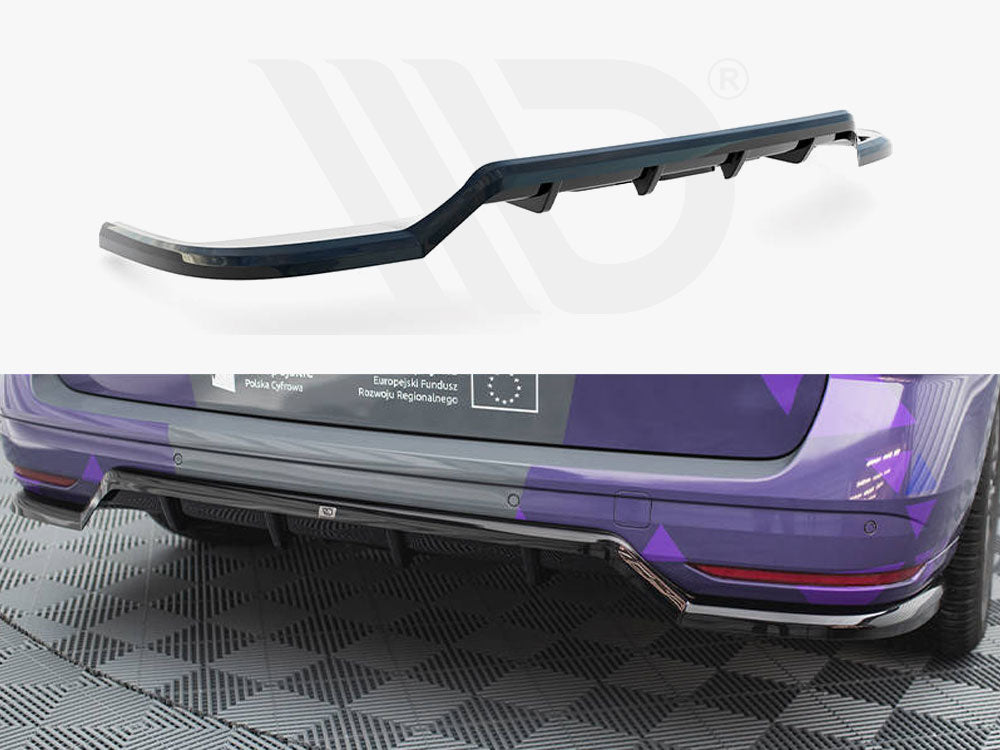 Central Rear Splitter (Vertical Bars) VW Multivan T7