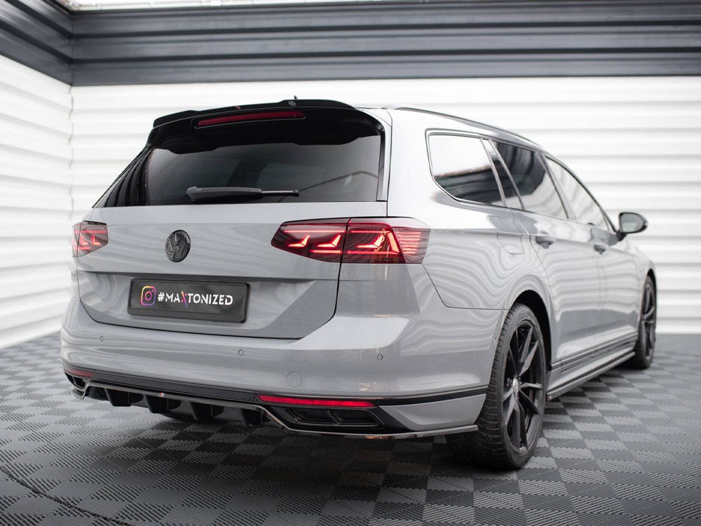 Central Rear Splitter (Vertical Bars) Volkswagen Passat R-Line B8 Facelift