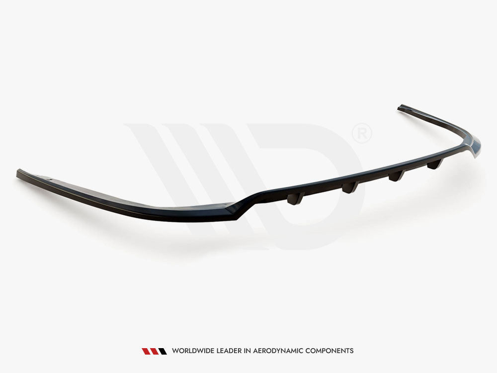 Central Rear Splitter (Vertical Bars) Toyota Avensis Sedan Mk3 Facelift