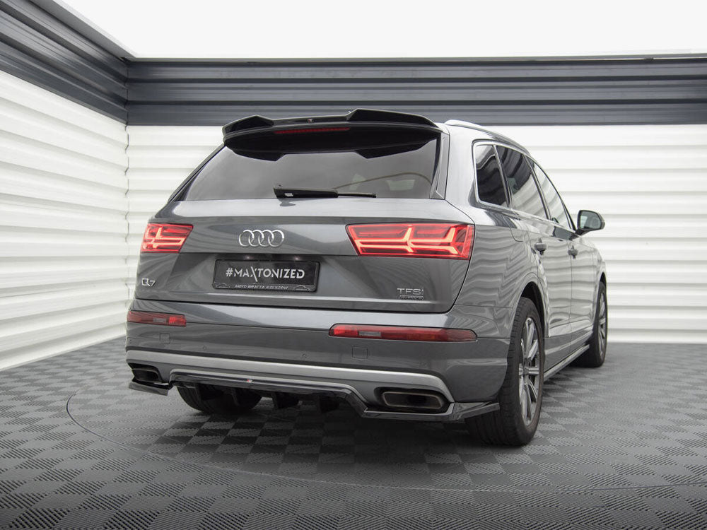 Central Rear Splitter (Vertical Bars) Audi Q7 Mk2