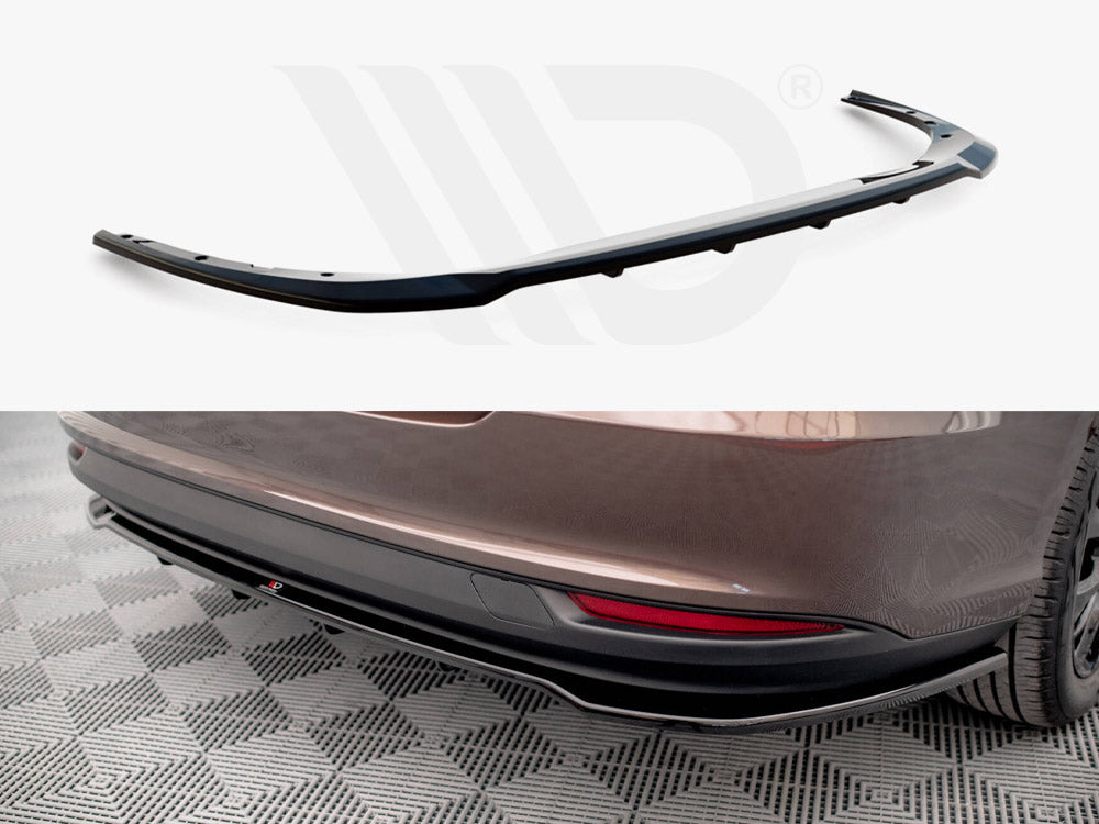 Central Rear Splitter (Vertical Bars) Fiat Tipo S Sedan Mk1