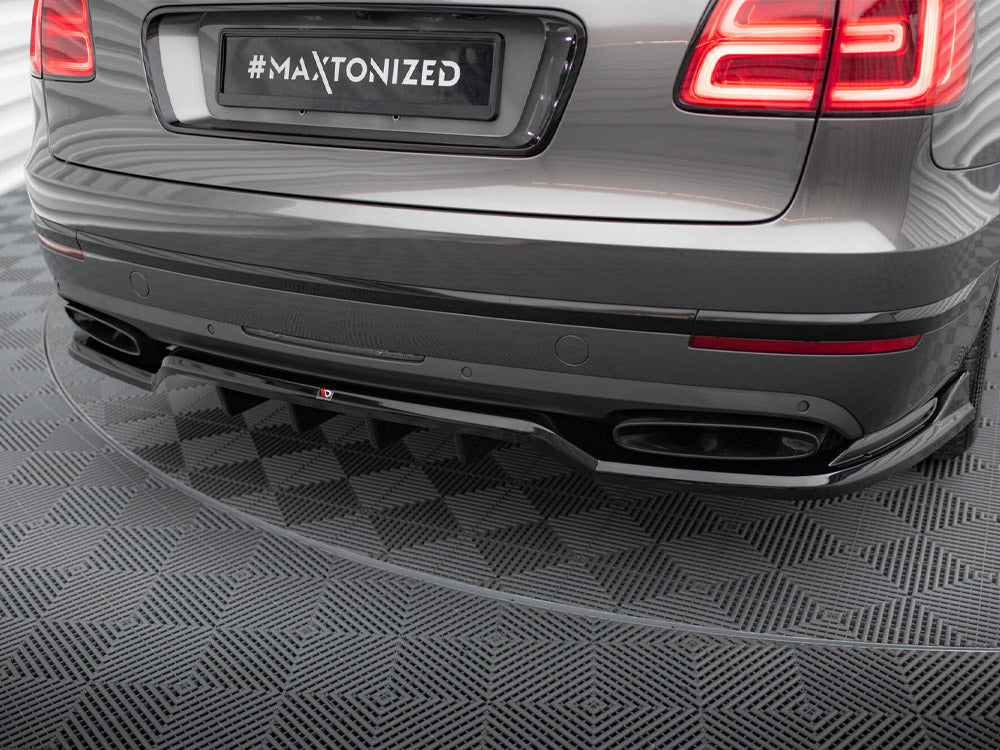 Central Rear Splitter (Vertical Bars) Bentley Bentayga Mk1