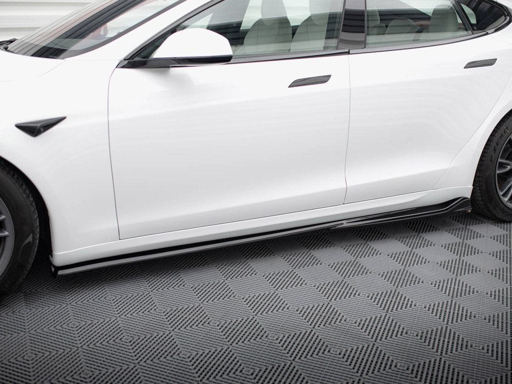 Side Skirts Diffusers V.1 Tesla Model S Plaid Mk1 Facelift