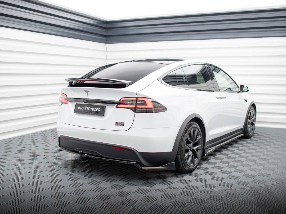 Central Rear Splitter (Vertical Bars) Tesla Model X Mk1 Facelift