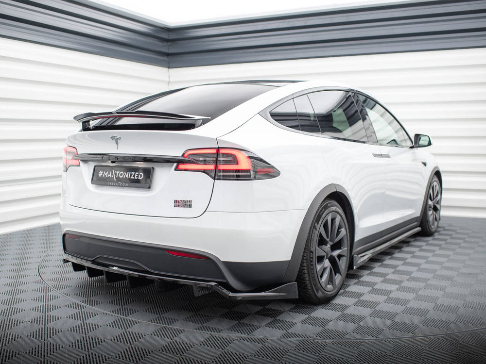 Central Rear Splitter (Vertical Bars) Tesla Model X Mk1 Facelift