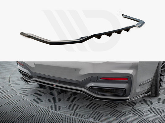 Central Rear Splitter (Vertical Bars) V.2 BMW 7 G11 M-Pack Facelift